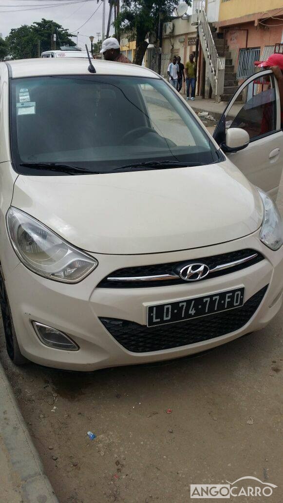 Hyundai i10 Gasolina Angocarro 