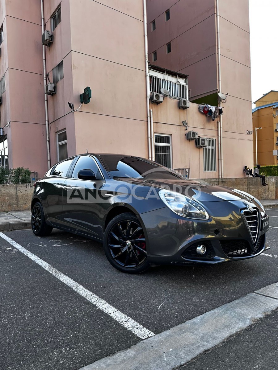 Phare Droit LED Pour Alfa Romeo Giulia 2015 - Homologué ECE - Marque Magneti Marelli - Intérieur