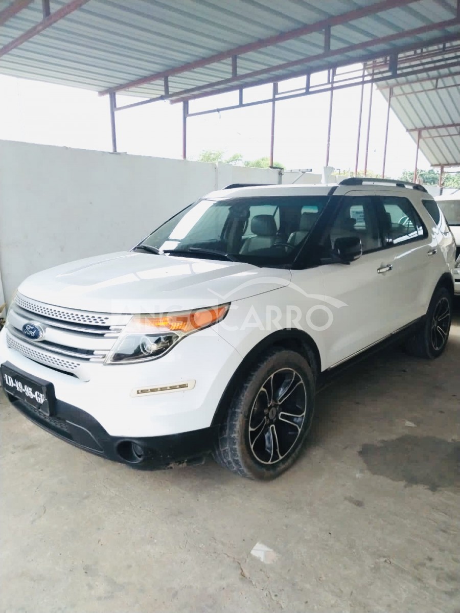 Ford Explorer 2017 (Gasolina) - Angocarro