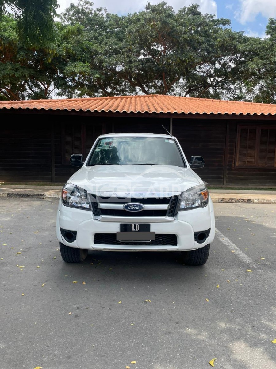 Ford Ranger 2013 (Gasolina) Angocarro