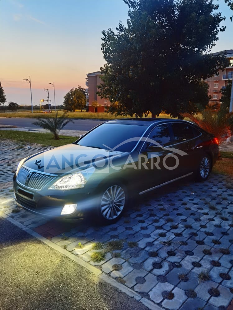 Hyundai Centennial 2015 (Gasolina) - Angocarro