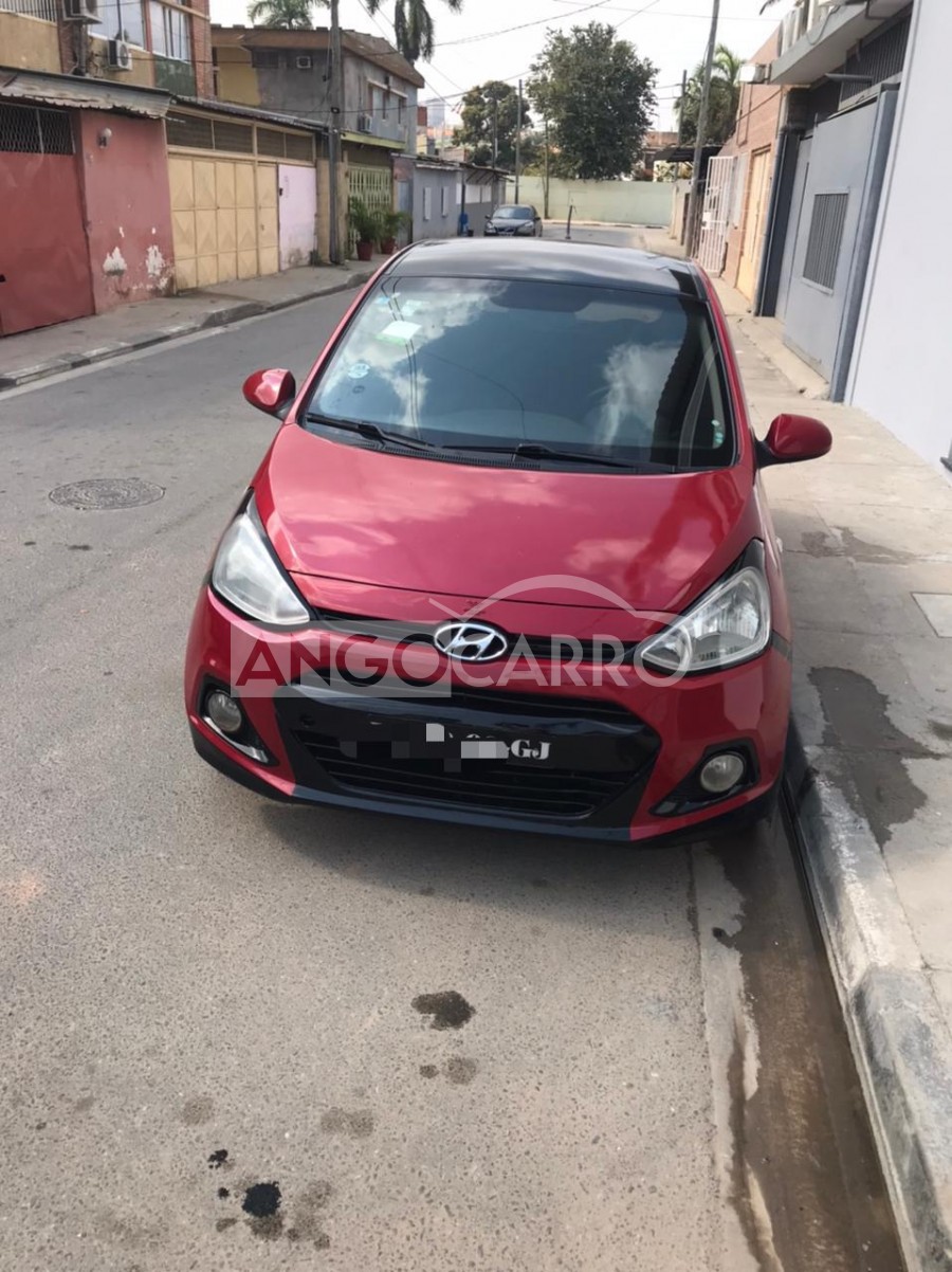Hyundai Grand i10 2015 (Gasolina) - Angocarro