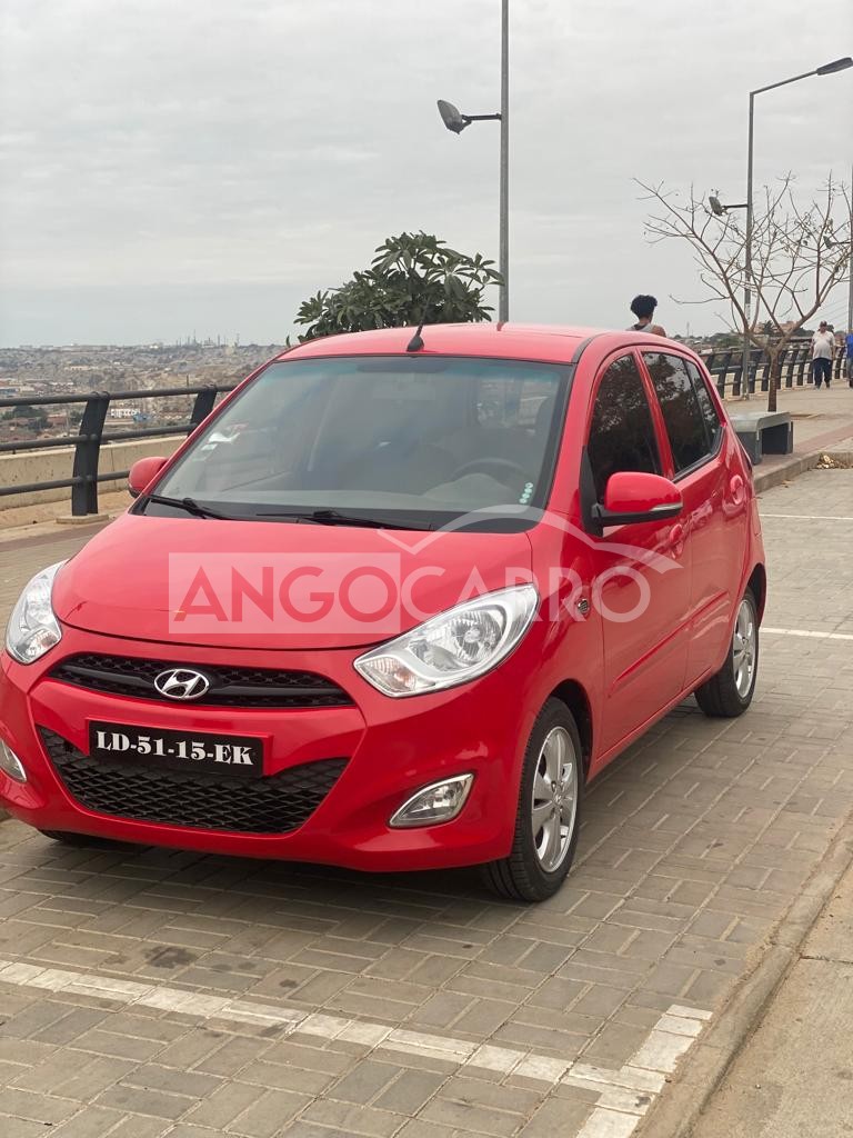 Hyundai i10 2012 (Gasolina) Angocarro