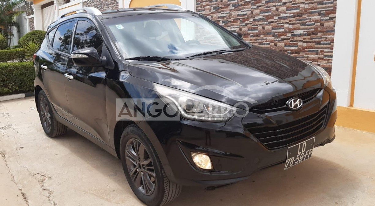 Hyundai Tuscani 2015 (Gasolina) - Angocarro