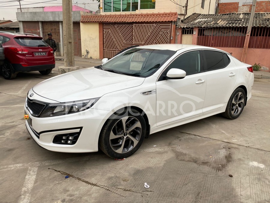 Kia K5 2016 (Gasolina) Angocarro