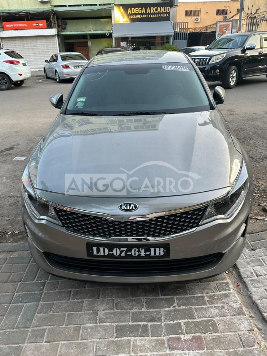 Kia Optima 2018 (Gasolina) Angocarro