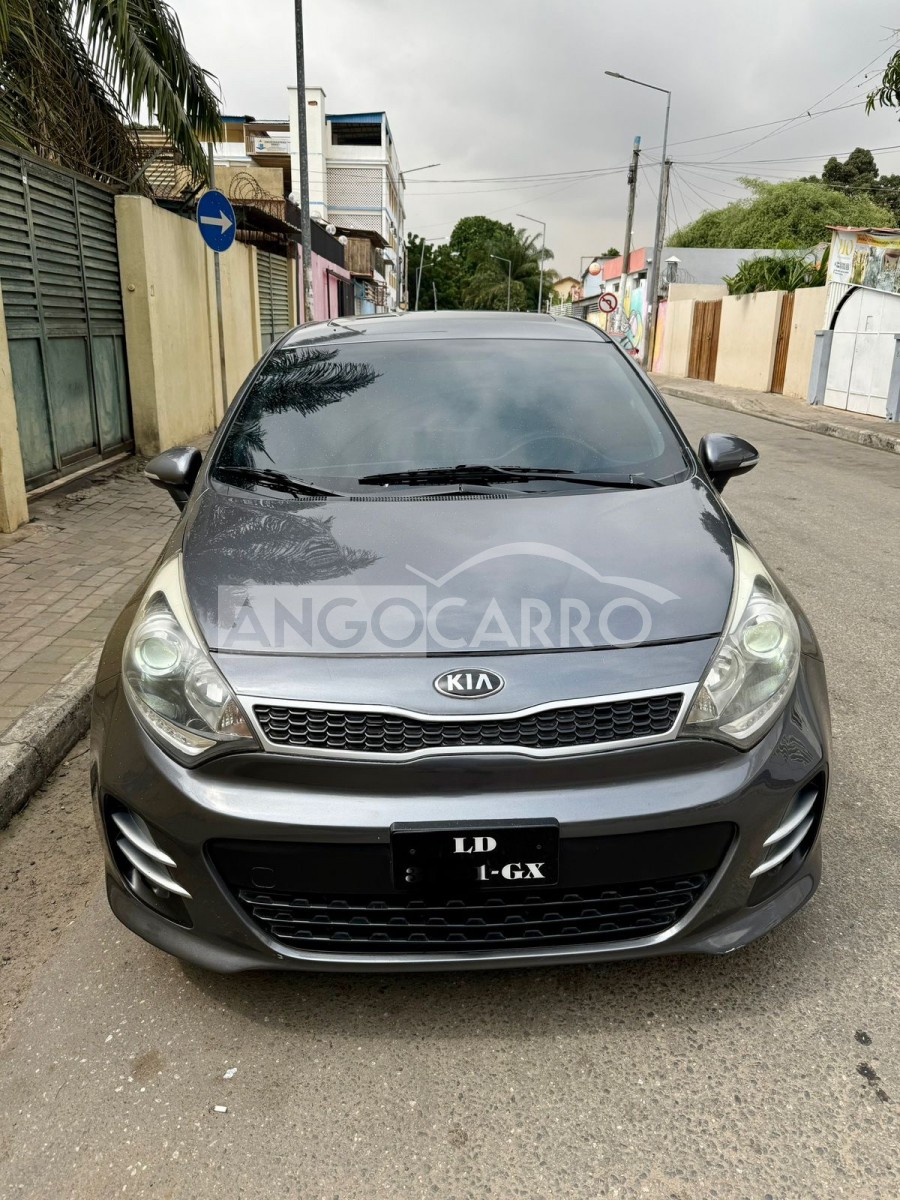 Kia Rio 2017 (Gasolina) - Angocarro