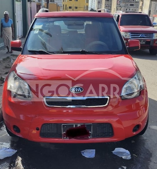 kia-soul-2013-gasolina-angocarro