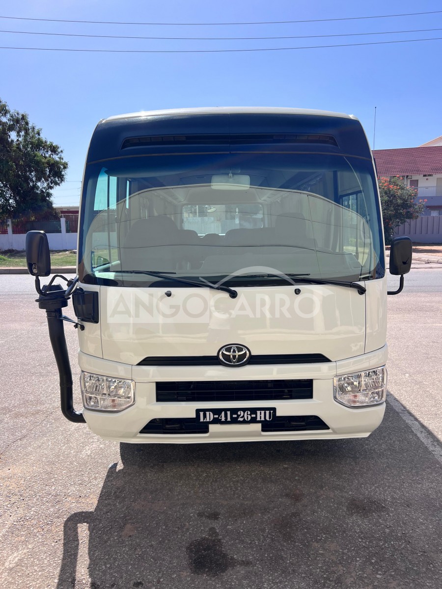 Modelo Coaster Toyota Coaster 2020 (Diesel) - Angocarro