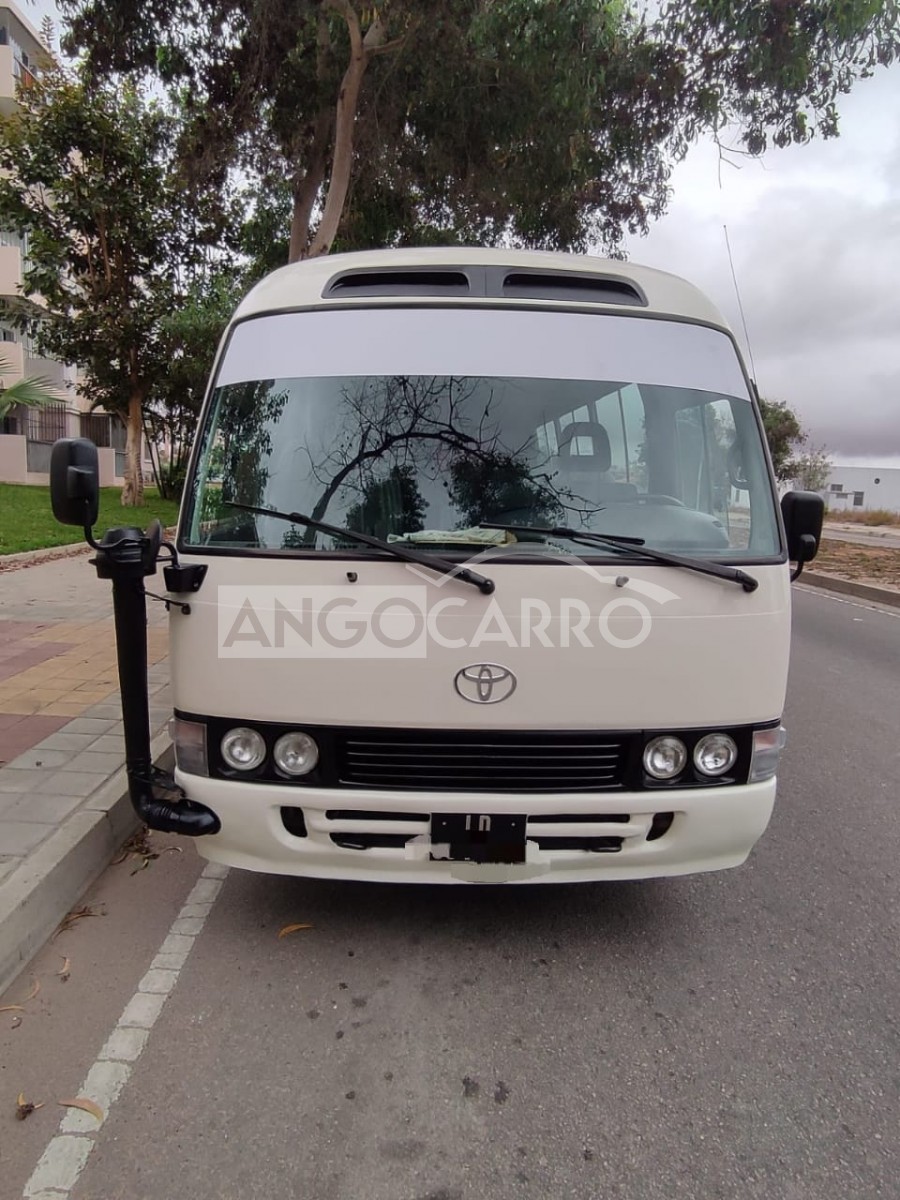 Modelo Coaster Toyota Coaster 2019 (Diesel) - Angocarro