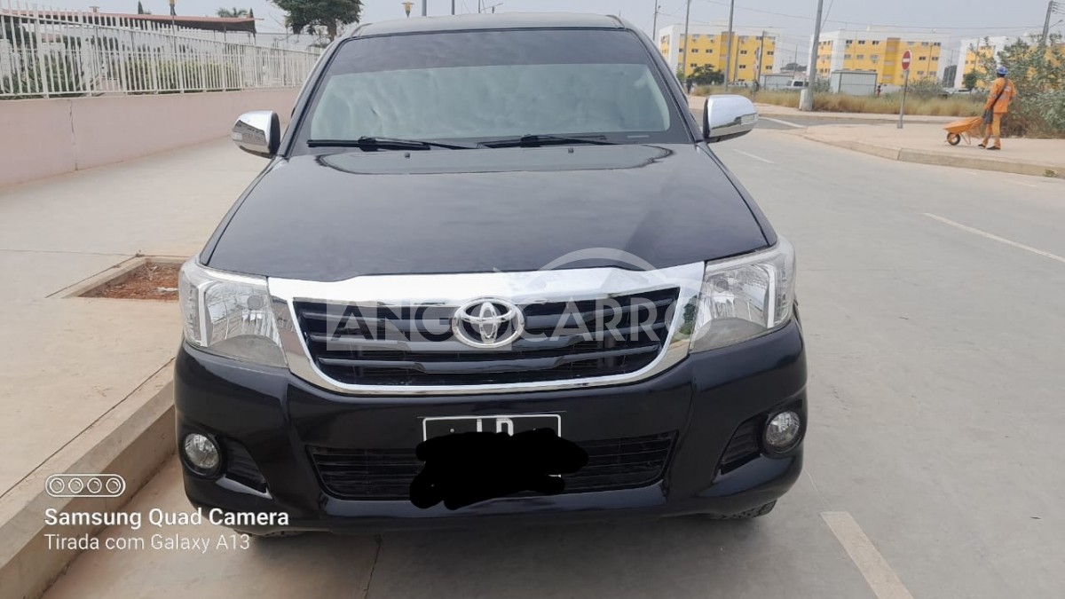 Toyota Hilux 2014 (Diesel) - Angocarro