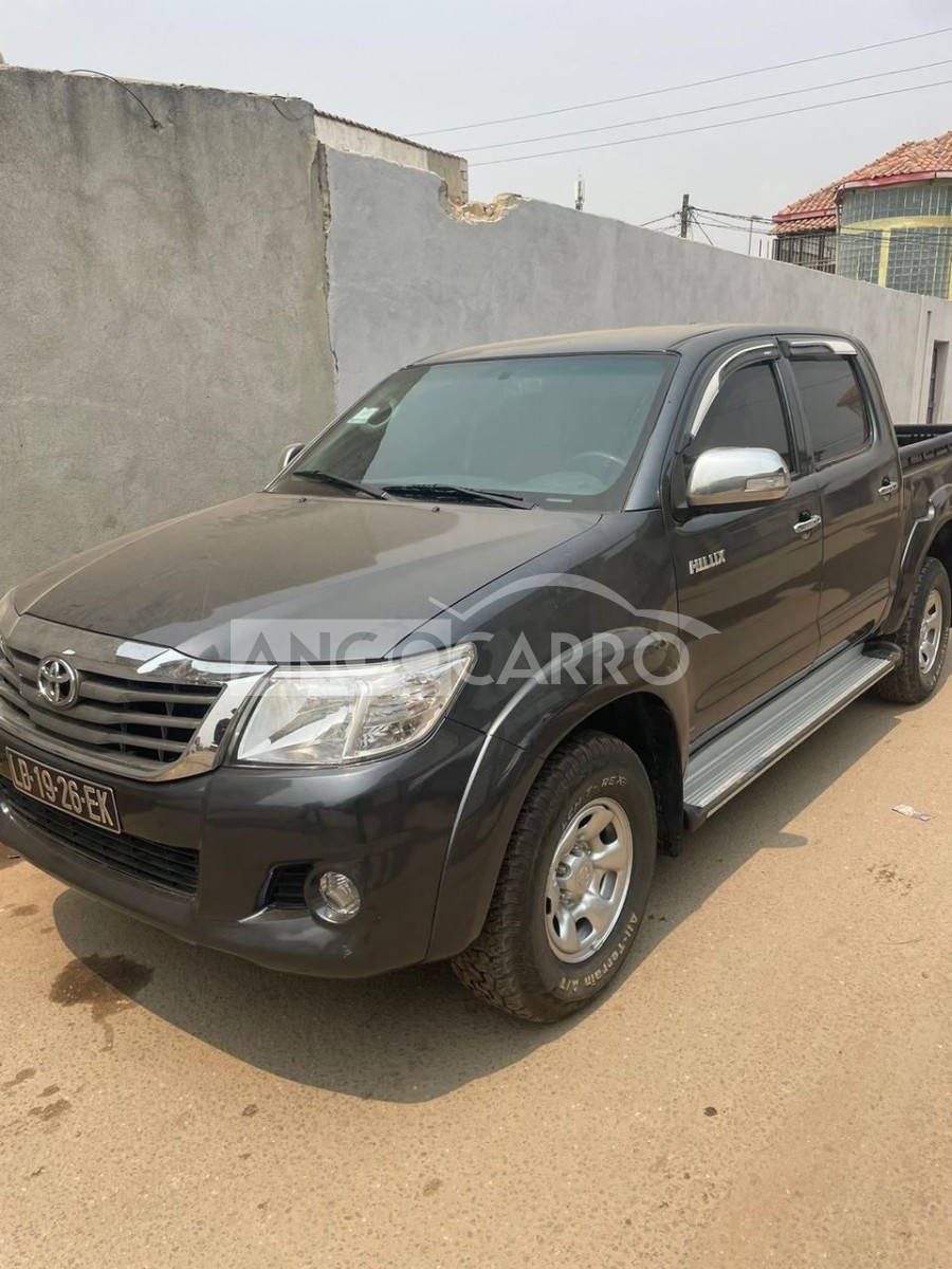 Toyota Hilux 2014 (Diesel) - Angocarro