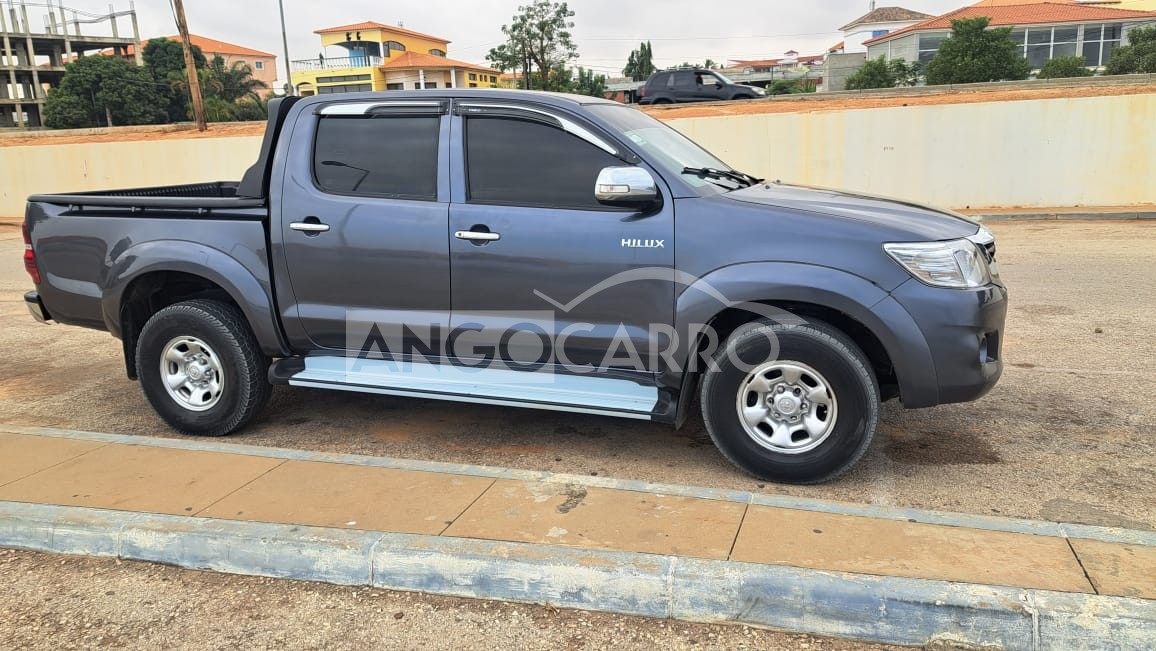 Toyota Hilux 2014 (Diesel) - Angocarro