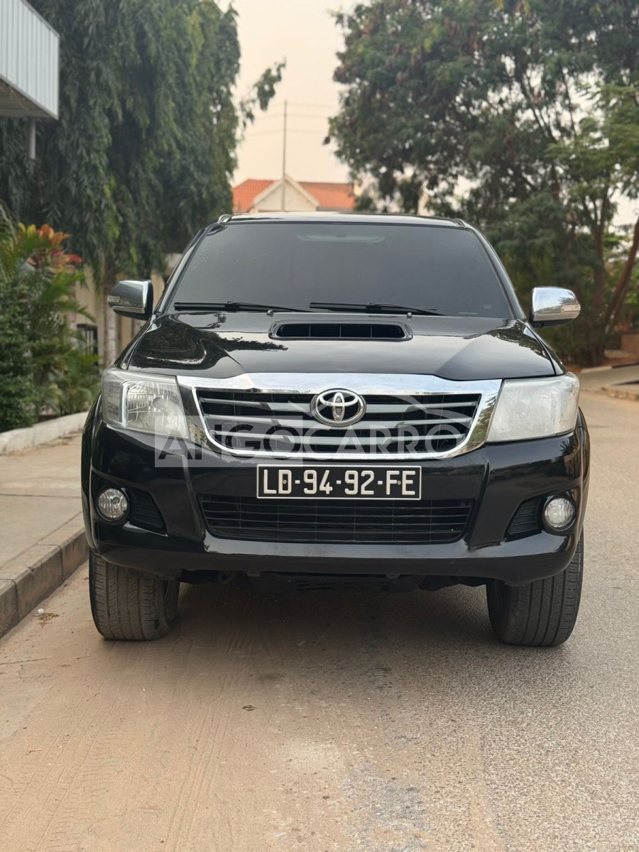 Toyota Hilux 2014 (Diesel) - Angocarro