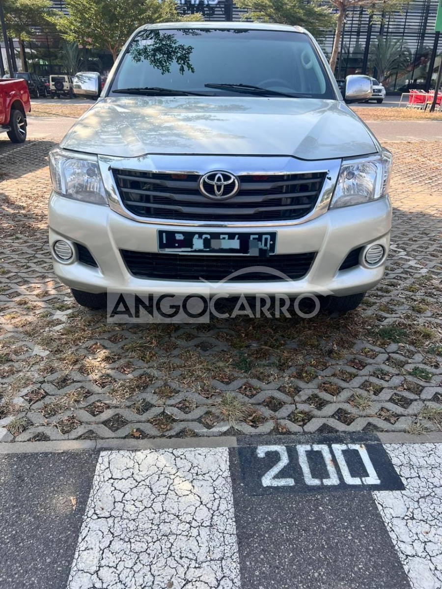 Toyota Hilux 2014 (Diesel) - Angocarro