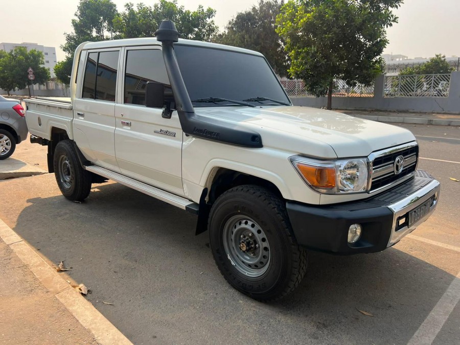 toyota-land-cruiser-2016-diesel-angocarro