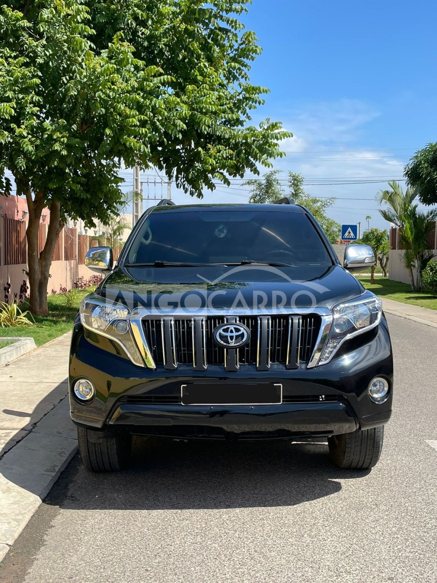 Toyota Land Cruiser Prado 2014 (Gasolina) - Angocarro