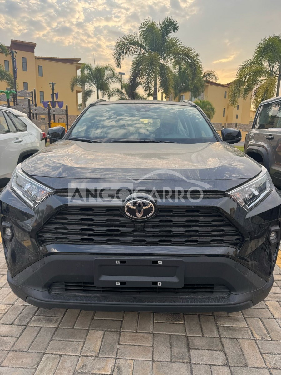 Toyota RAV4 2023 (Gasolina) - Angocarro