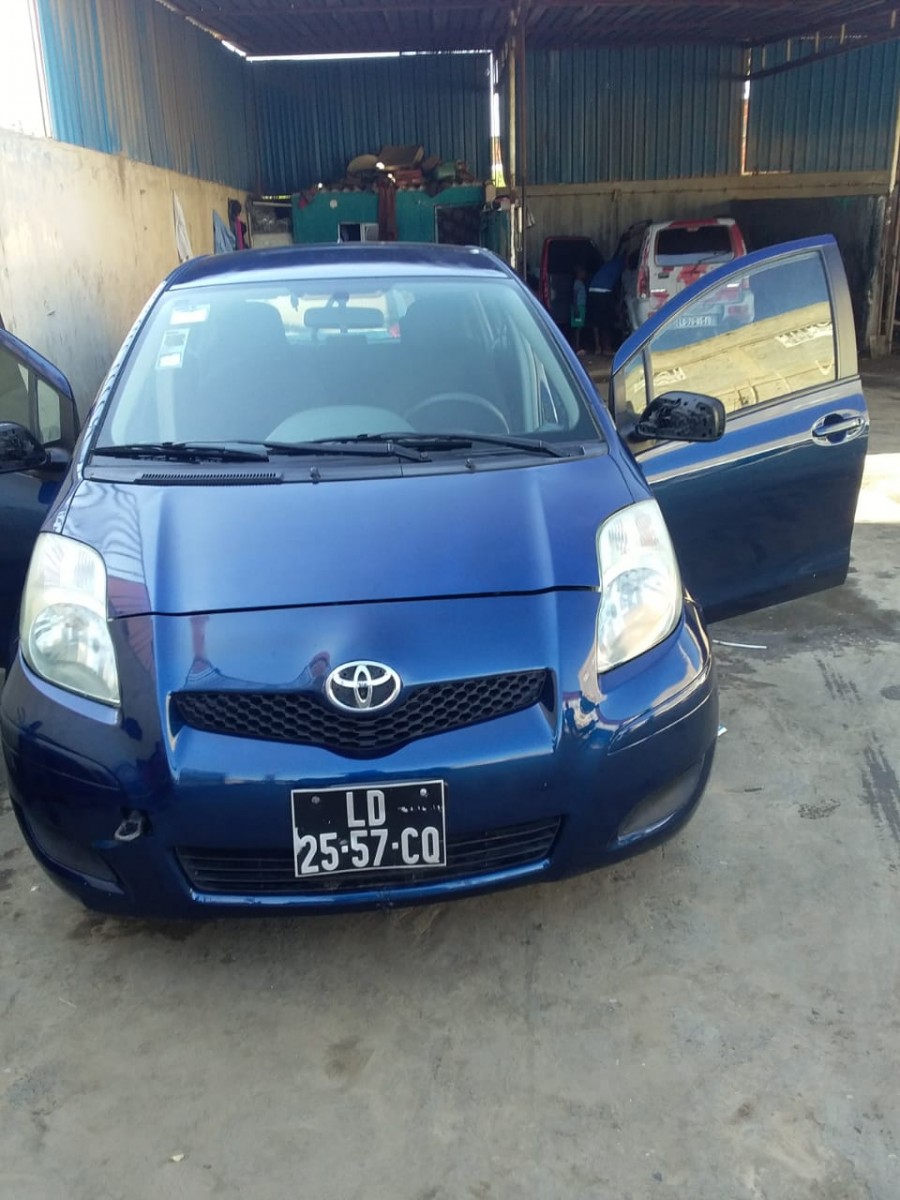 Toyota Yaris 2010 (Gasolina) - Angocarro