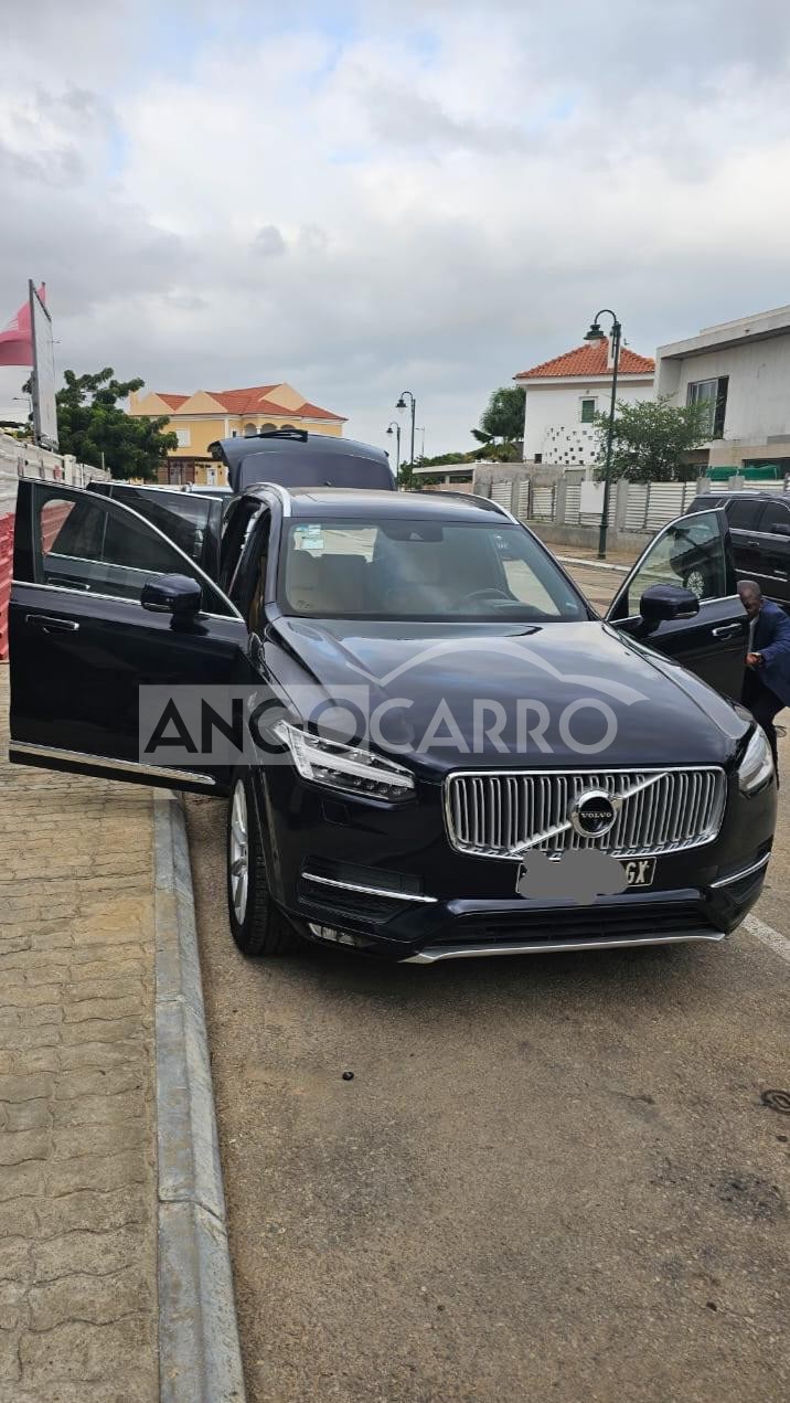 Volvo XC90 2018 usagé de 149 911 km à vendre chez